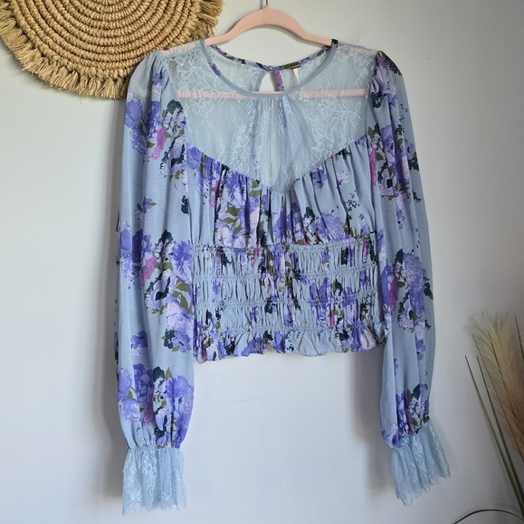Free People, Daphne Blue Floral Lace Blouson Sleeve Smocked Blouse, SZ Large - Picture 11 of 14